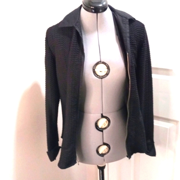 Kate Landry Black Jacket or Textured Top with Zipper Size Med - Picture 4 of 4
